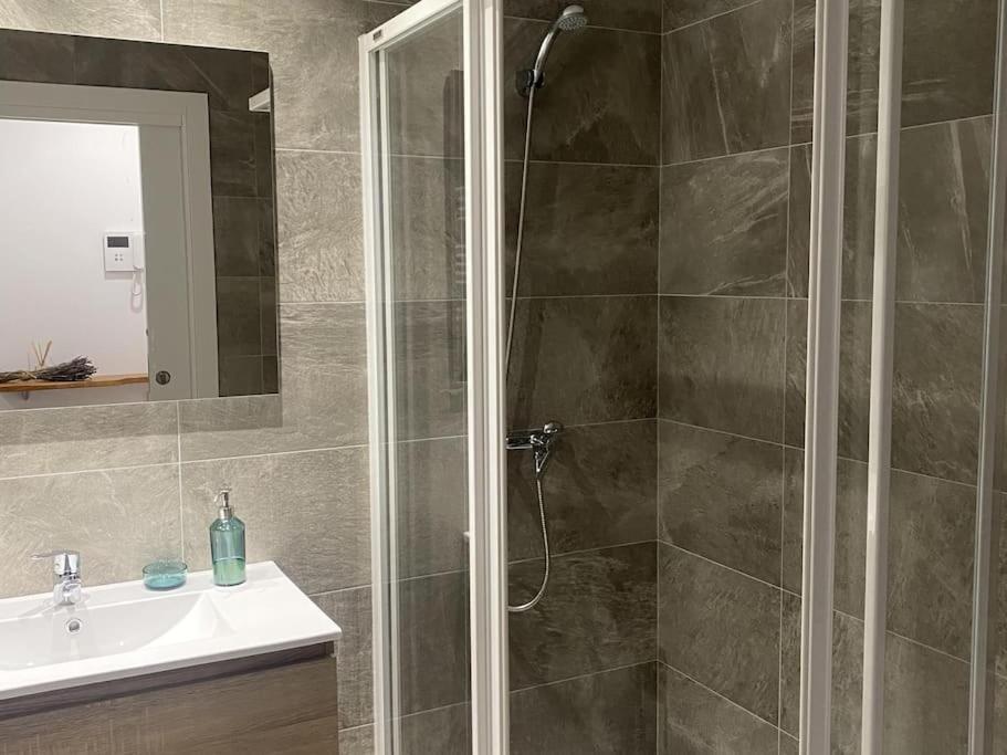 Apartamento Ideal En El Corazon De Los Pirineos Benasque Bagian luar foto